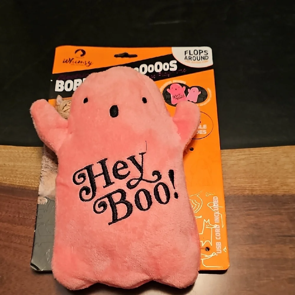 Pink Hey Boo Plush Powered Cat Toy Two Wiggle Modes Flops Around Rechargeable